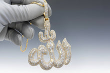 Load image into Gallery viewer, Large ALLAH Pendant Moissanite