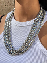 Load image into Gallery viewer, 10mm Cuban Chain