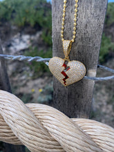 Load image into Gallery viewer, Heart Necklace