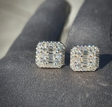 Load image into Gallery viewer, Moissanite Earrings