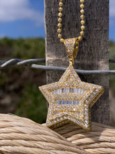 Load image into Gallery viewer, Flooded Star Necklace